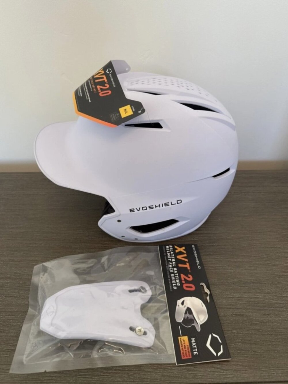 EvoShield XVT 2.0 Matte‎ Baseball Batting Helmet TEAM WHITE MD | LG